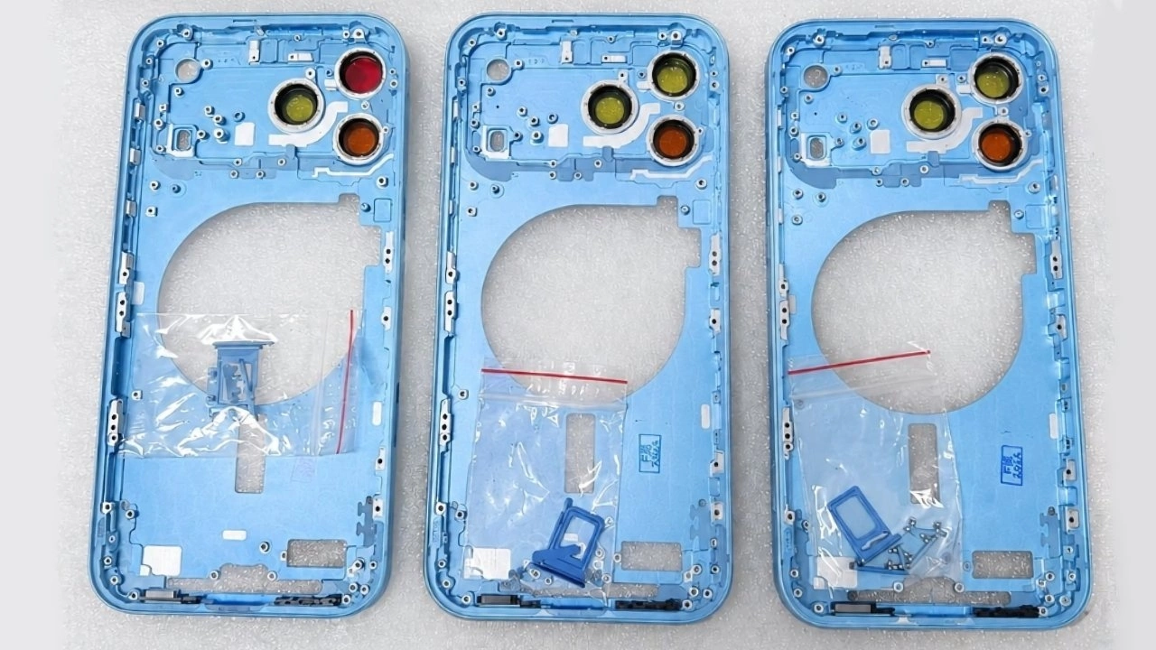 Tấm kính bảo vệ camera iPhone 18 Pro Max – 4 màu xuất hiện trên linh kiện thực tế. (Nguồn: yeux1122 / Naver)
