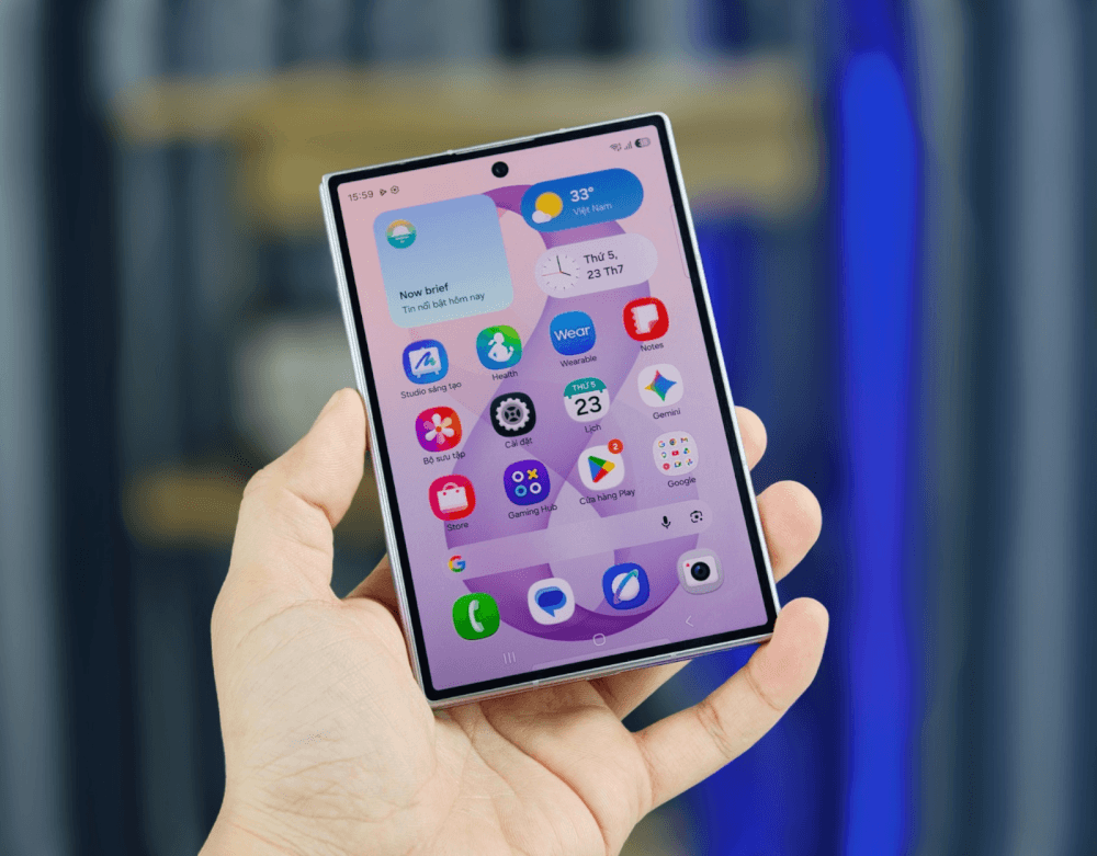 So sánh Galaxy Z Fold 8 và iPhone 18 Fold: Khác biệt thế nào?