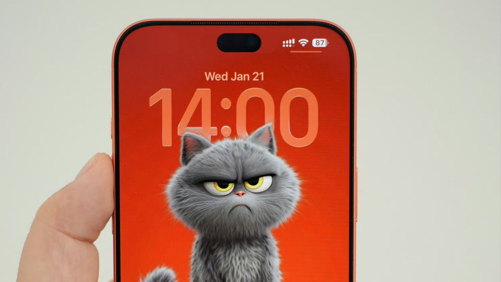 So sánh OPPO A6 Pro vs iPhone 18 Pro